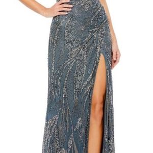 NWT Mac Duggal sz 10